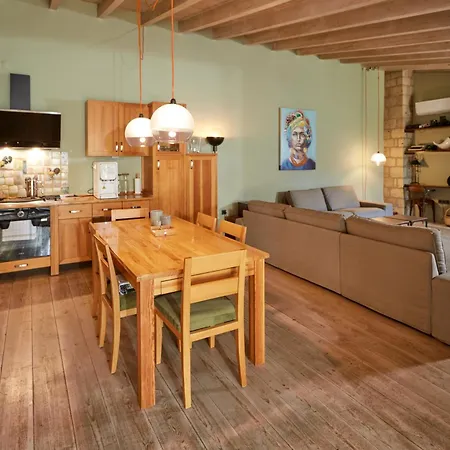 Sunset No 23 - An Oasis In The Center Of The Village * Alacati